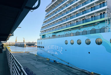 Margaritaville-Islander-Docked-Tampa-Aft