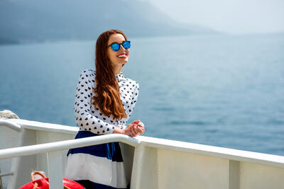 solo woman on a cruise